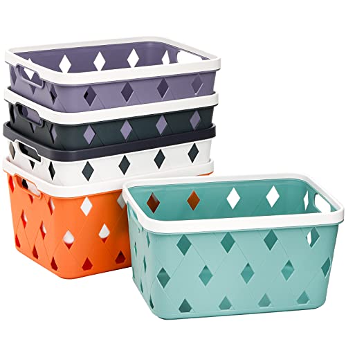 15 Greatest Plastic Storage Baskets